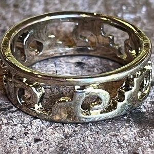 Silver tone wave ring